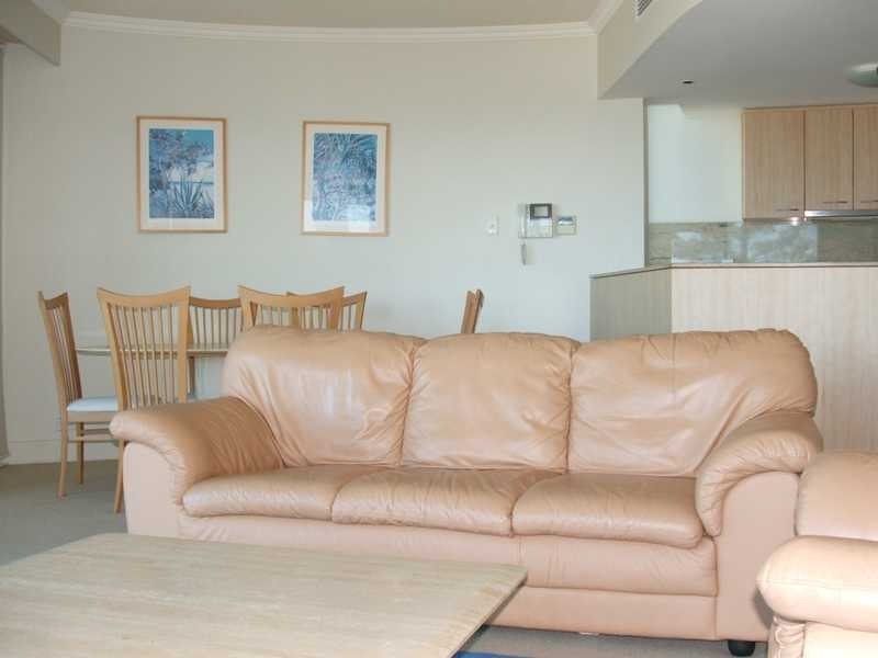 Unit 407/1 Twenty First Avenue, Palm Beach QLD 4221