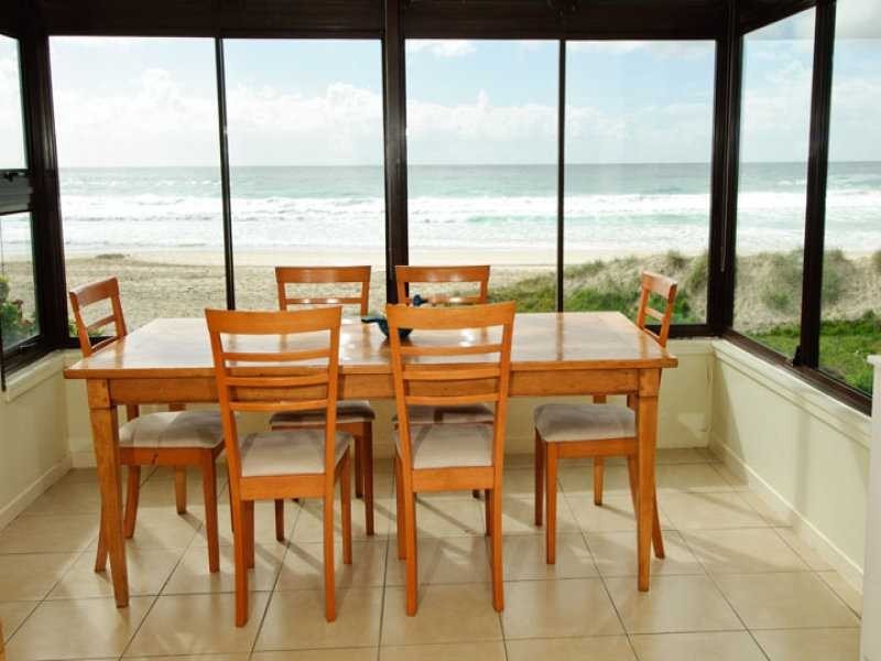 2/354 The Esplanade, Palm Beach QLD 4221