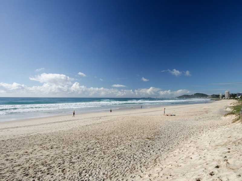 2/354 The Esplanade, Palm Beach QLD 4221