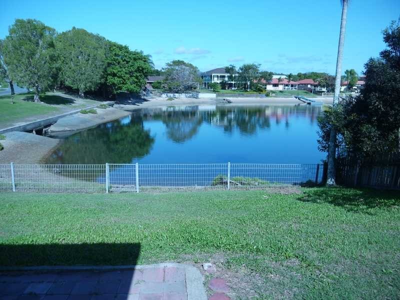 136 Melaleuca Drive, Palm Beach QLD 4221