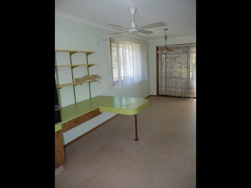 136 Melaleuca Drive, Palm Beach QLD 4221