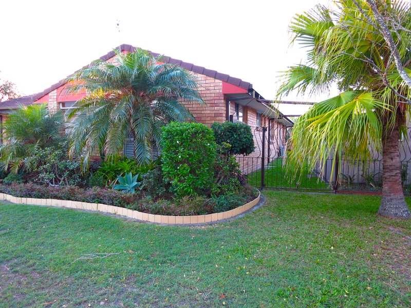 21 Seafoam Close, Varsity Lakes QLD 4227