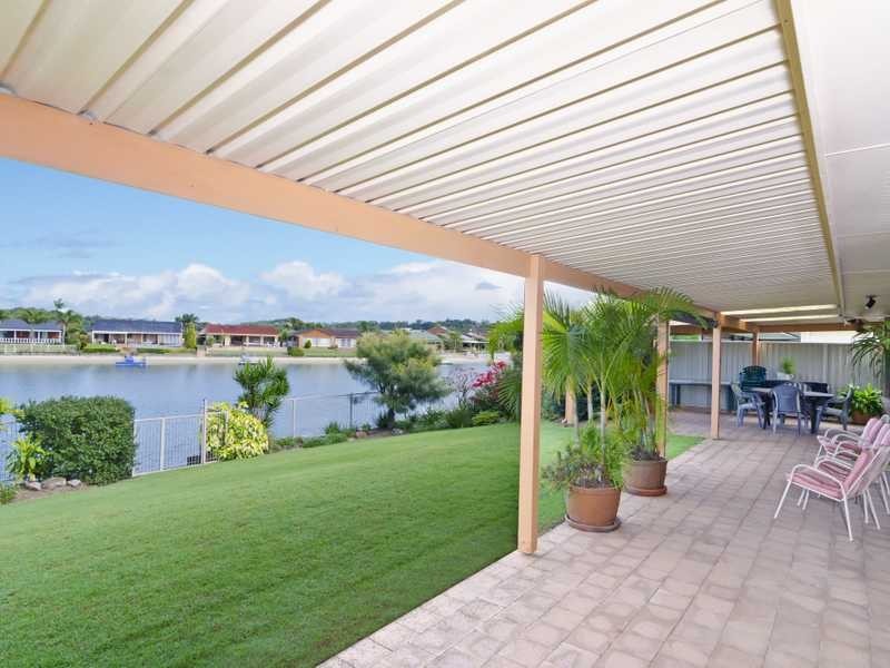 126 Melaleuca Drive, Palm Beach QLD 4221