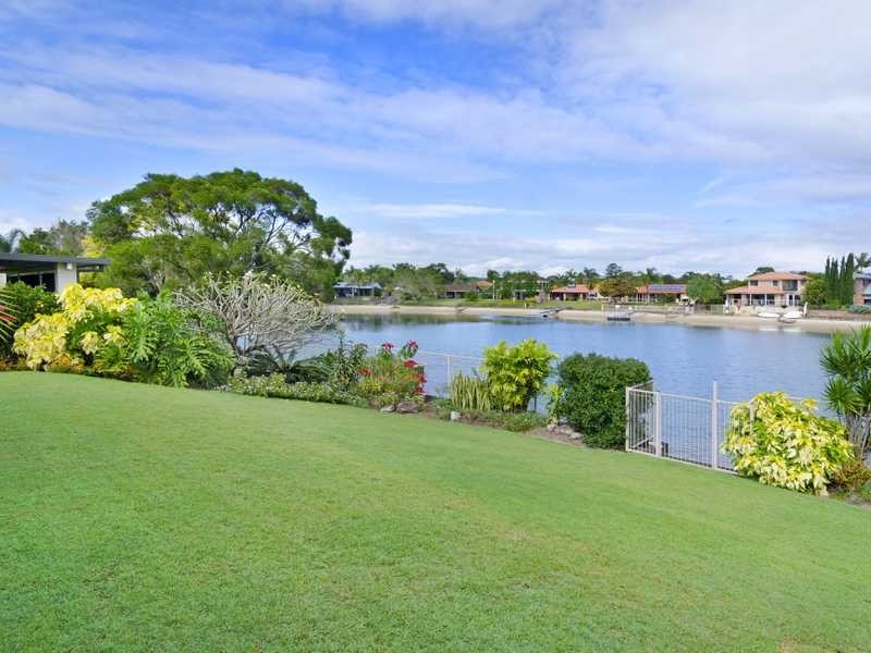 126 Melaleuca Drive, Palm Beach QLD 4221