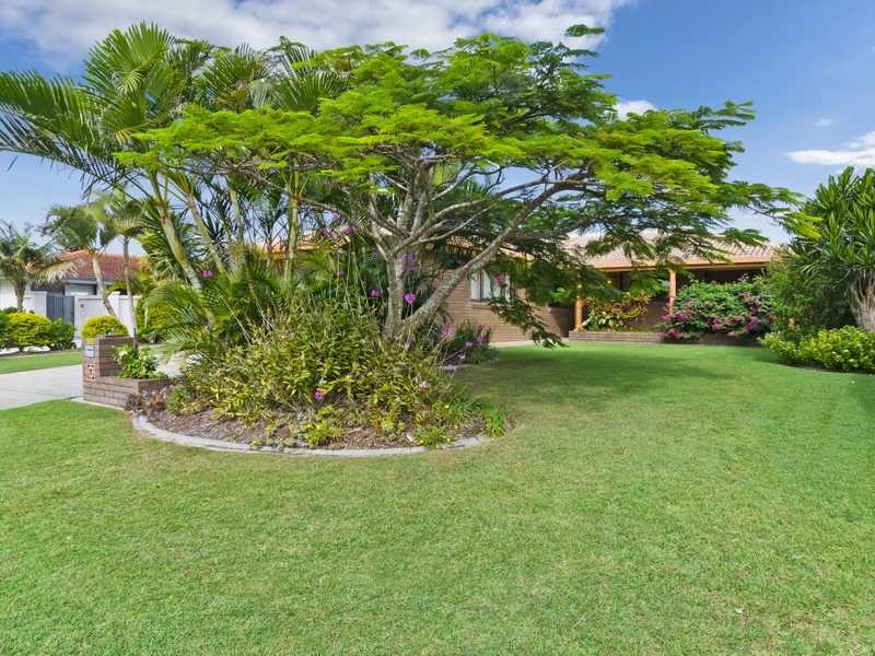 126 Melaleuca Drive, Palm Beach QLD 4221