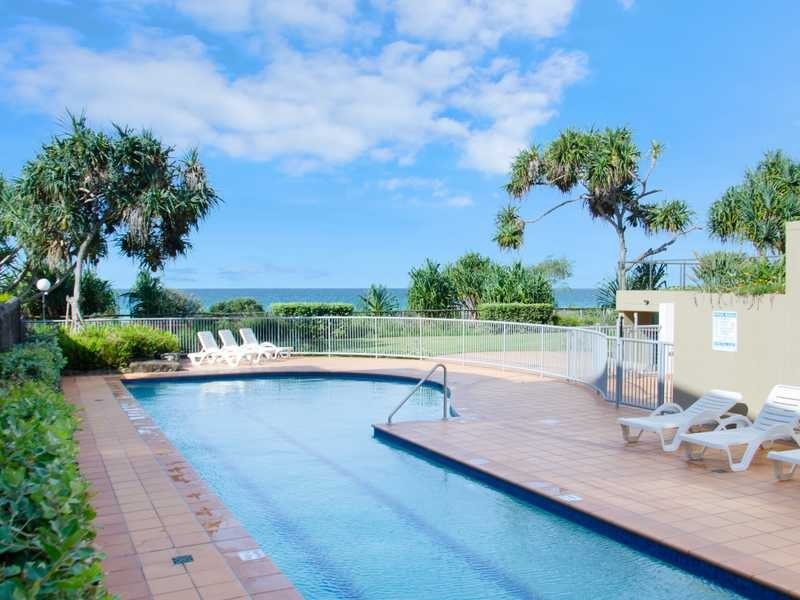 1 Twenty First Avenue, Palm Beach QLD 4221
