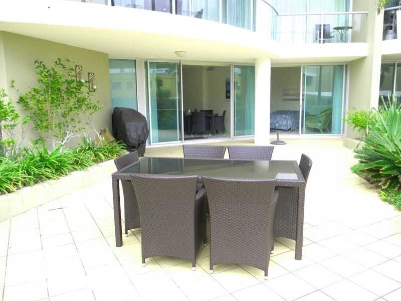 1 Twenty First Avenue, Palm Beach QLD 4221