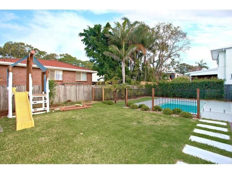 6 Koombala Street, Tugun QLD 4224