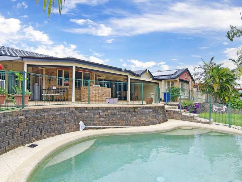 242 Nineteenth Avenue, Elanora QLD 4221