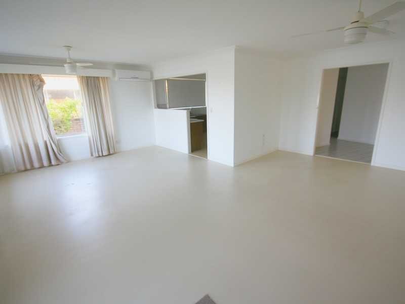 174 Mallawa Drive, Palm Beach QLD 4221