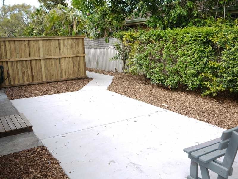 2/20 Walker Avenue, Palm Beach QLD 4221