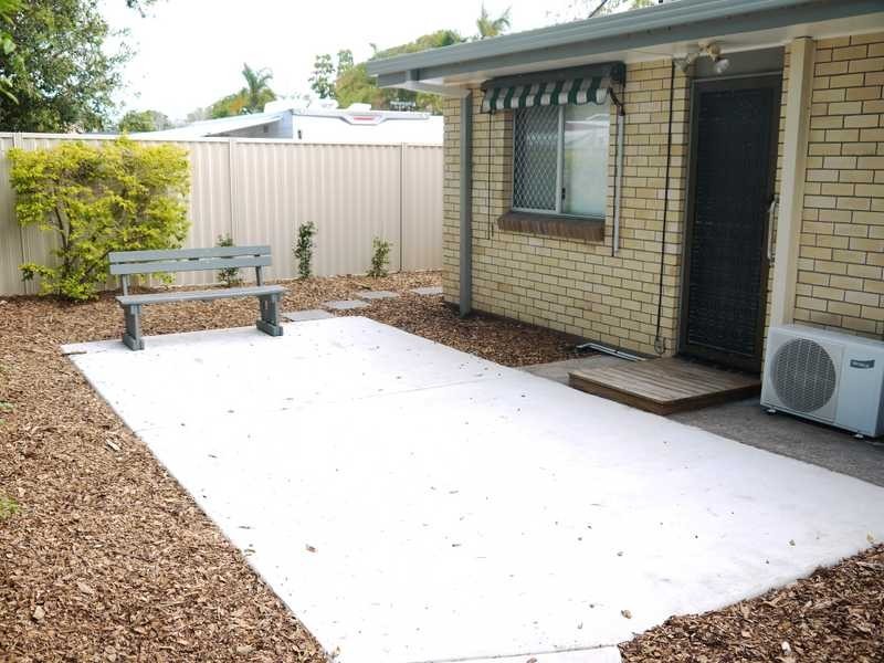 2/20 Walker Avenue, Palm Beach QLD 4221