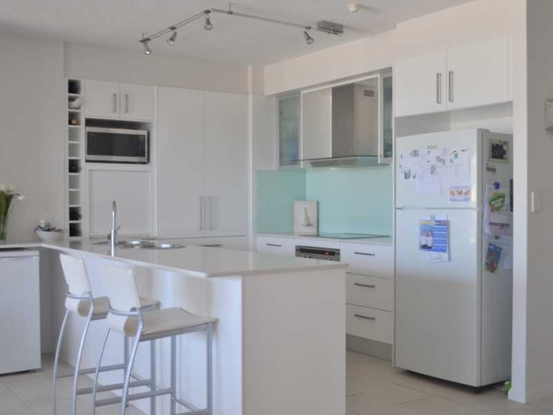 Unit 1E/828 Pacific Parade, Currumbin QLD 4223