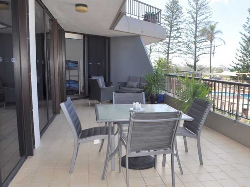Unit 1E/828 Pacific Parade, Currumbin QLD 4223