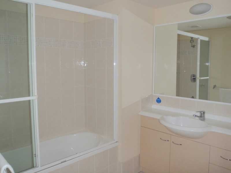 10/437 Golden Four Drive, Tugun QLD 4224