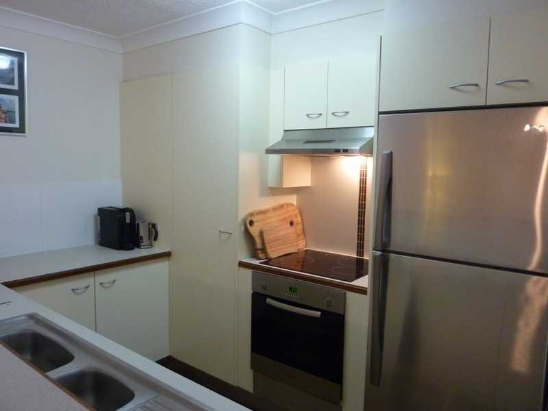 1/7 Twenty Seventh Avenue, Palm Beach QLD 4221