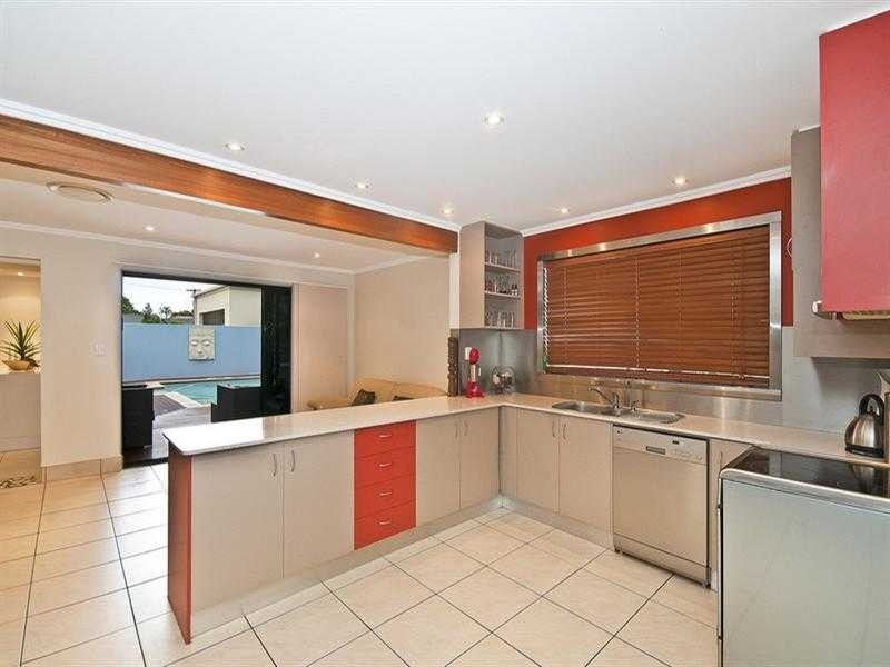 48 First Avenue, Palm Beach QLD 4221