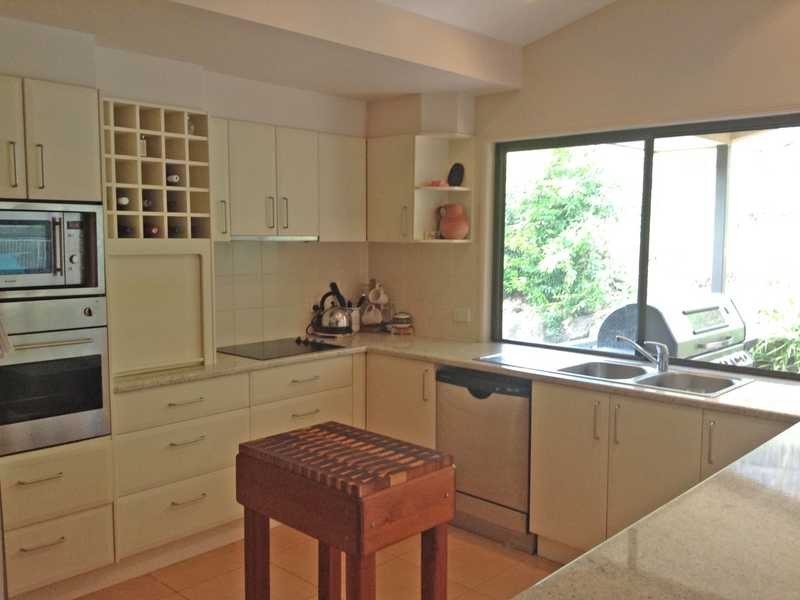 24 Forest Drive, Elanora QLD 4221