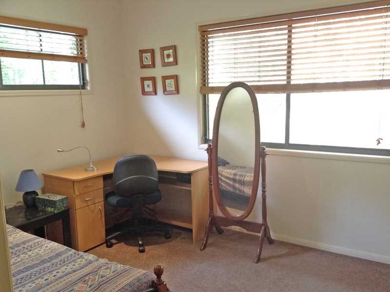 24 Forest Drive, Elanora QLD 4221