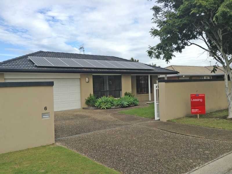 6 Bergamont Street, Elanora QLD 4221