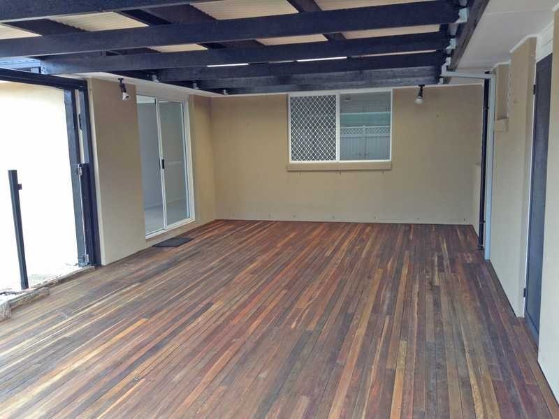 6 Bergamont Street, Elanora QLD 4221