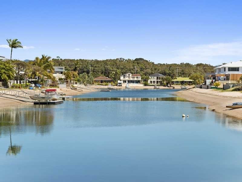 90 Townson Avenue, Palm Beach QLD 4221