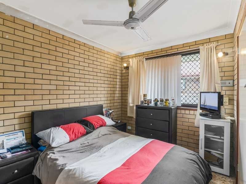 25 Murtha Drive, Elanora QLD 4221