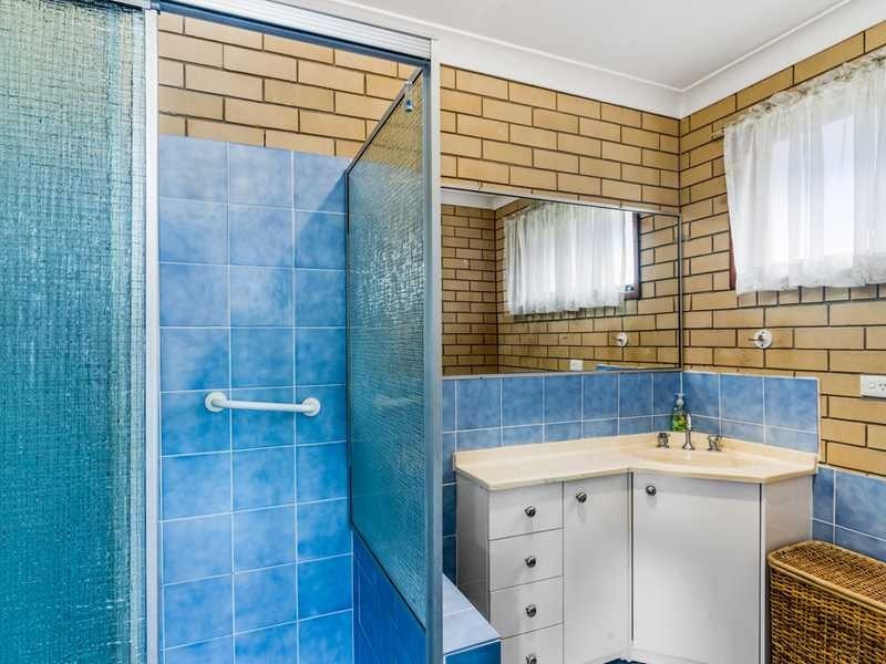 25 Murtha Drive, Elanora QLD 4221