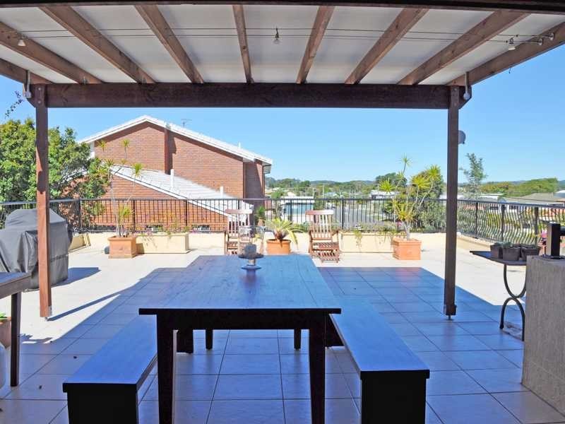 8/20 Fifteenth Avenue, Palm Beach QLD 4221
