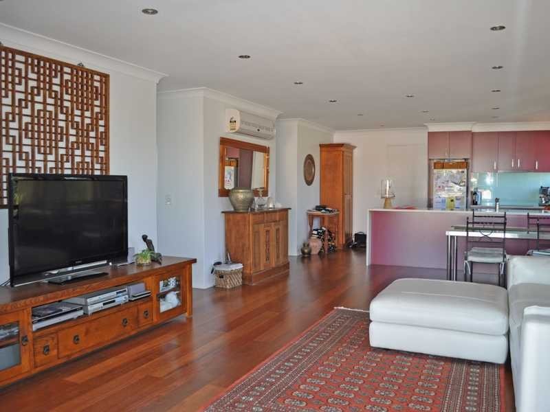 8/20 Fifteenth Avenue, Palm Beach QLD 4221
