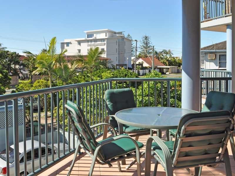 Unit 8/1222 Gold Coast Highway, Palm Beach QLD 4221