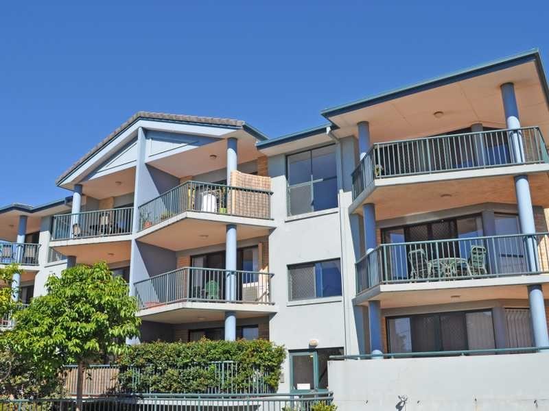 Unit 8/1222 Gold Coast Highway, Palm Beach QLD 4221