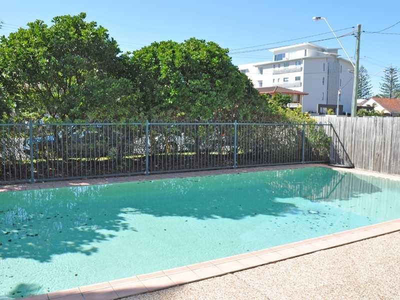 Unit 8/1222 Gold Coast Highway, Palm Beach QLD 4221