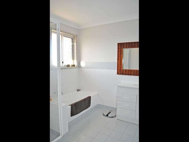 5/9 Harrier Drive, Burleigh Waters QLD 4220