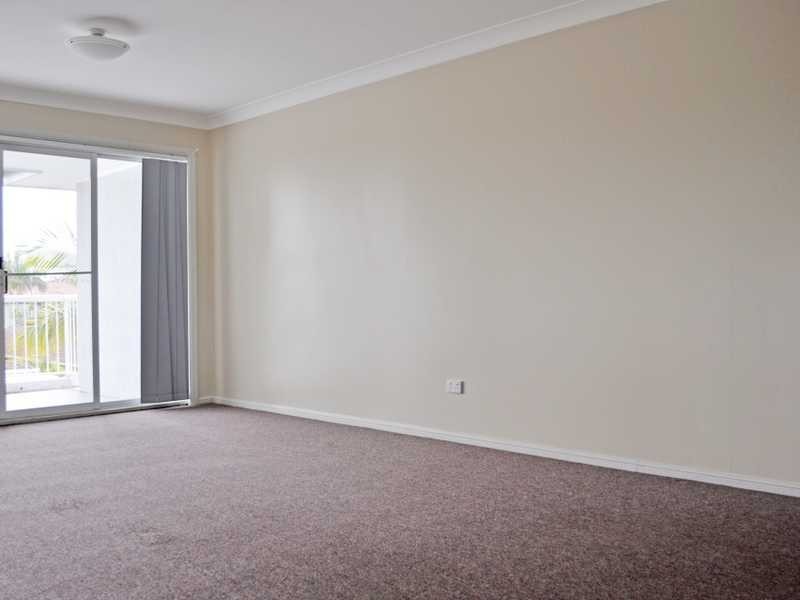 6/57 Leyte Avenue, Palm Beach QLD 4221