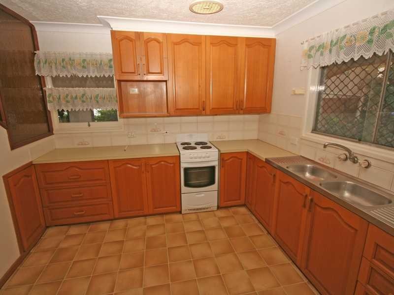 43 Palm Beach Avenue, Palm Beach QLD 4221