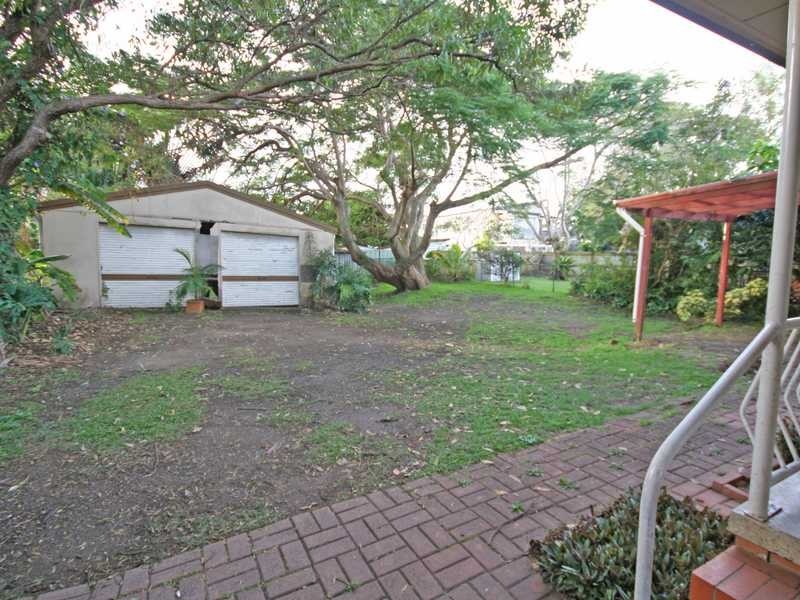 43 Palm Beach Avenue, Palm Beach QLD 4221