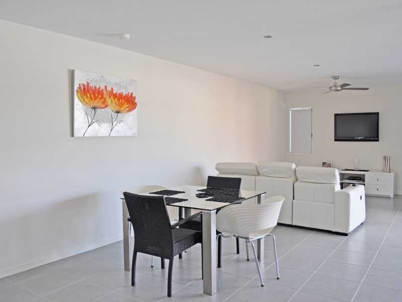 51 Philippine Parade, Palm Beach QLD 4221