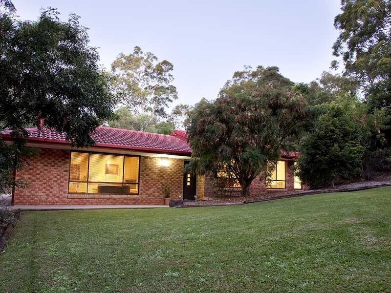 24 Evergreen Drive, Elanora QLD 4221