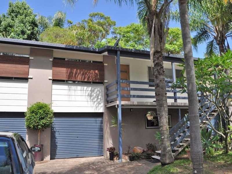 10 Numidia Street, Currumbin Waters QLD 4223