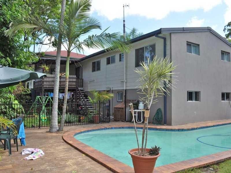 10 Numidia Street, Currumbin Waters QLD 4223