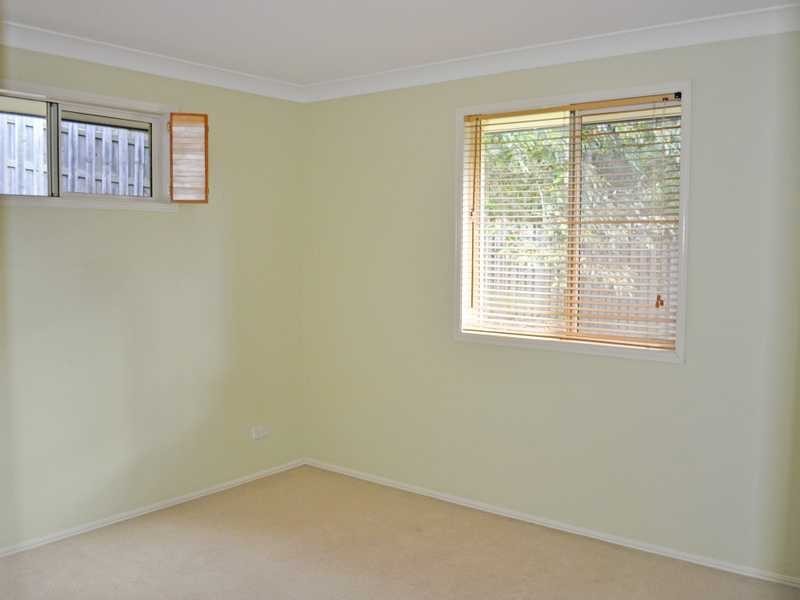 18 Bidwill Court, Elanora QLD 4221