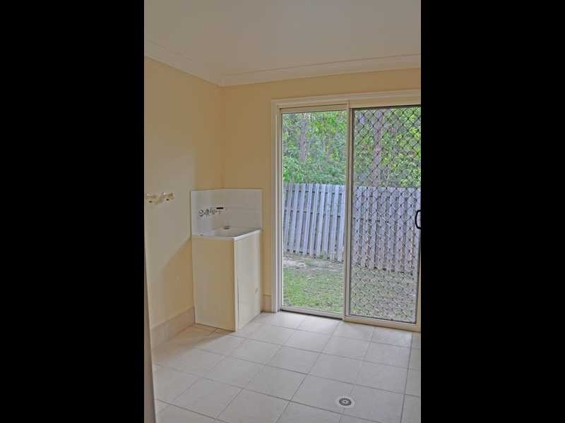 18 Bidwill Court, Elanora QLD 4221