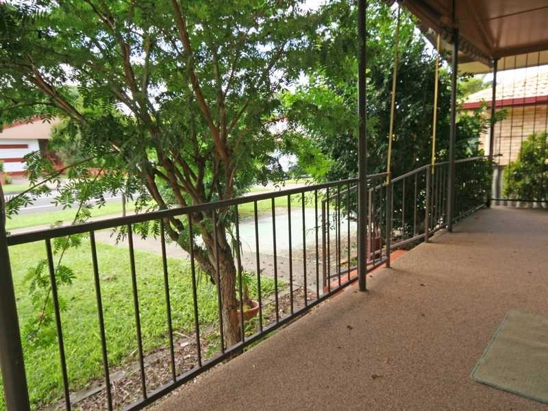 59 Laguna Avenue, Palm Beach QLD 4221