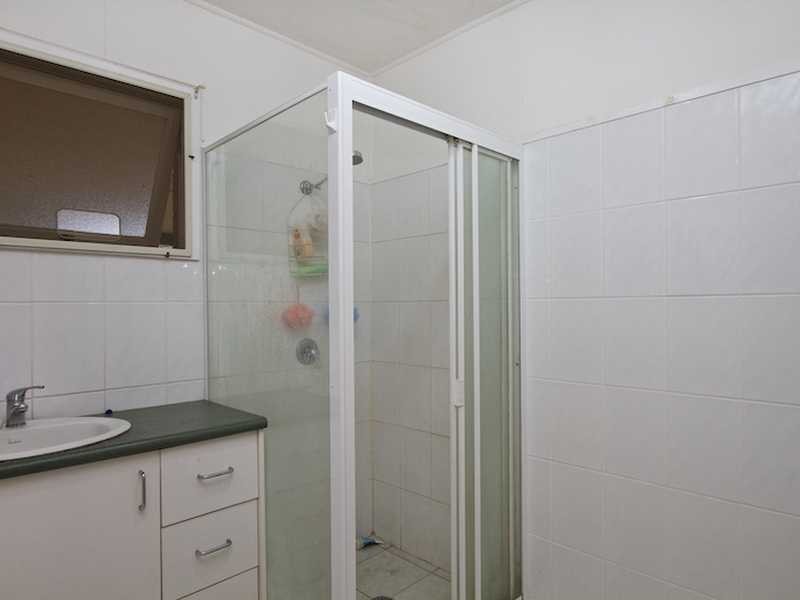 59 Laguna Avenue, Palm Beach QLD 4221