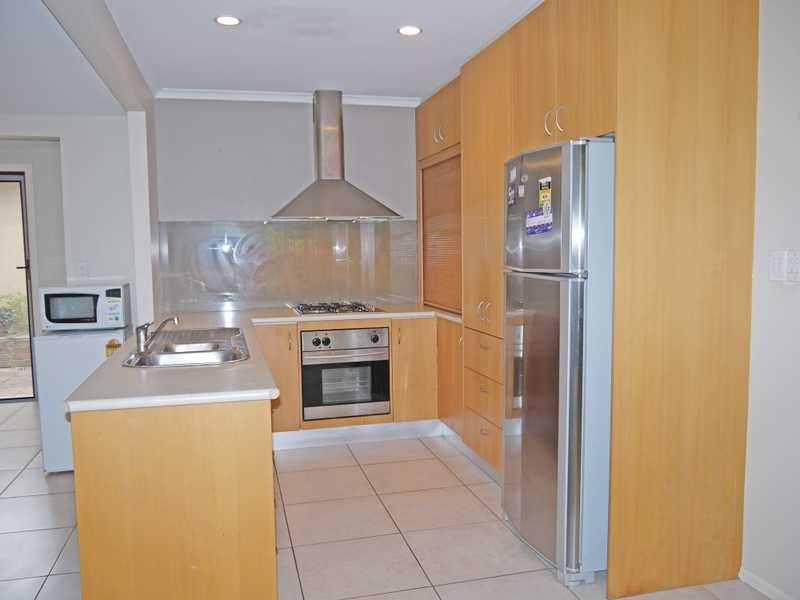 14 Parnki Parade, Palm Beach QLD 4221