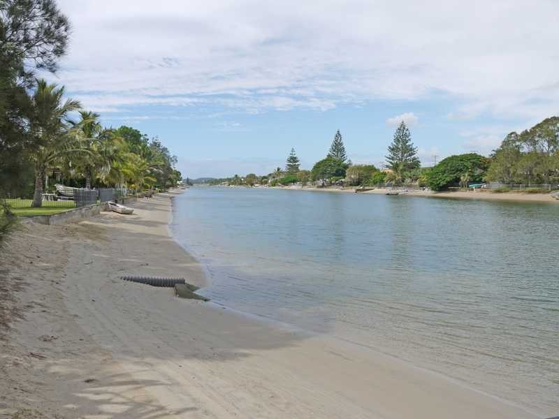 14 Parnki Parade, Palm Beach QLD 4221