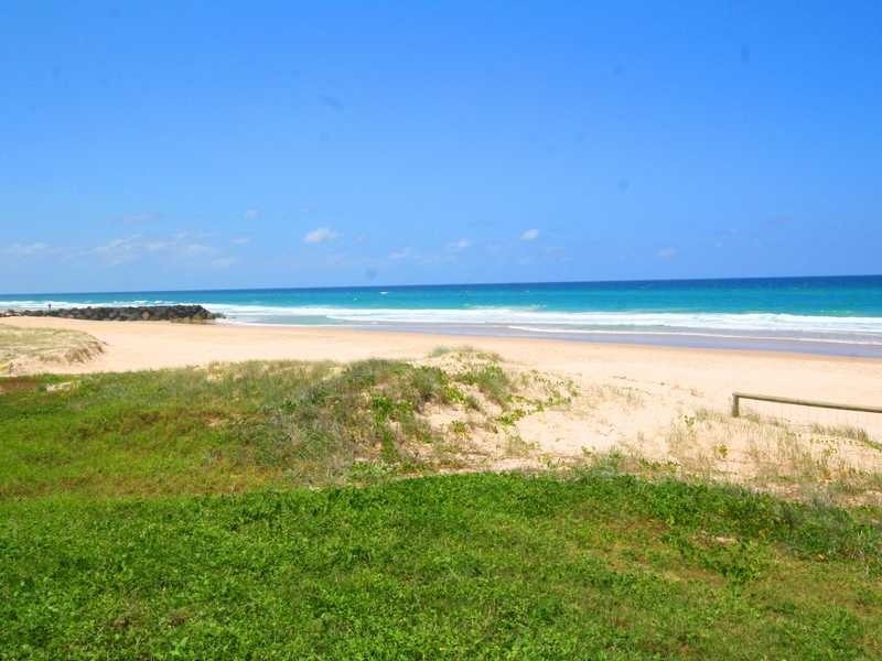 4/1425 Gold Coast Highway, Palm Beach QLD 4221
