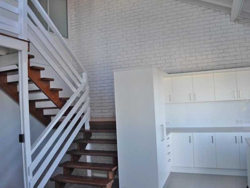 2/670A Pacific Parade, Tugun QLD 4224