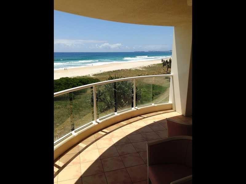 305/1483 Gold Coast Highway, Palm Beach QLD 4221